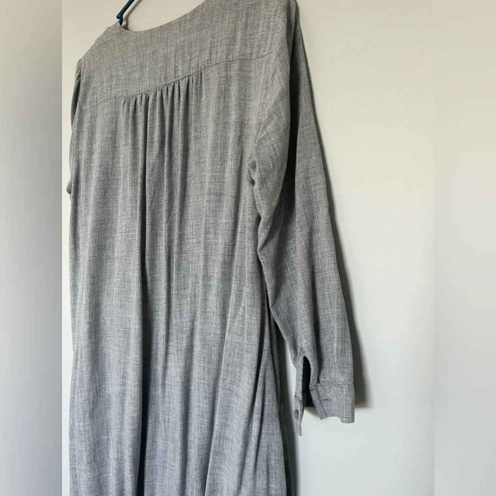 Zara midi grey elegant dress article 4886/257/803 Zara pleated midi dres… - Picture 7 of 10